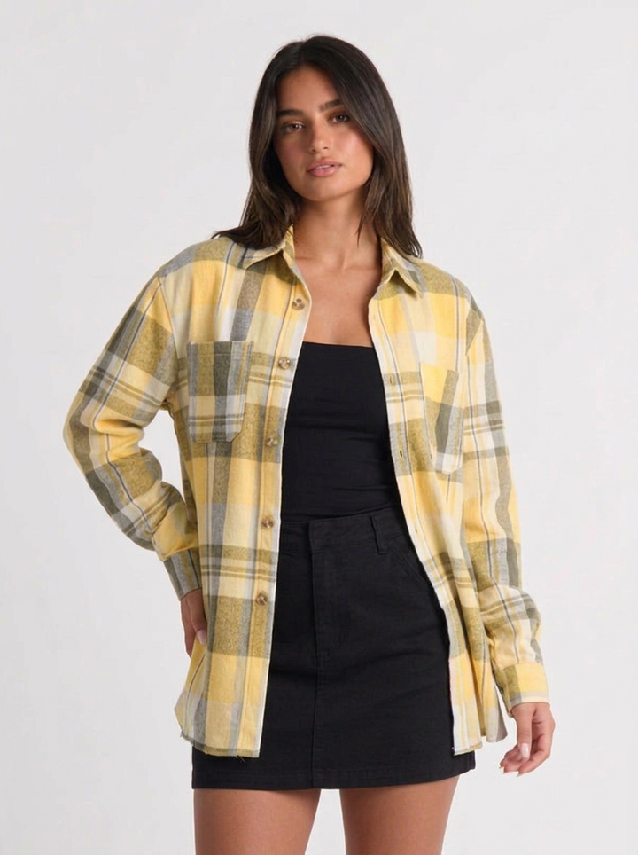 Ava | Women's Oversized Plaid Flannel Shirt