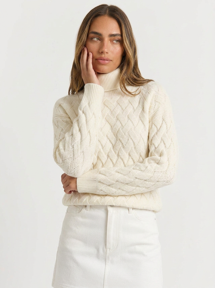 Bondi | Women's Ribbed Fitted Turtleneck Jumper