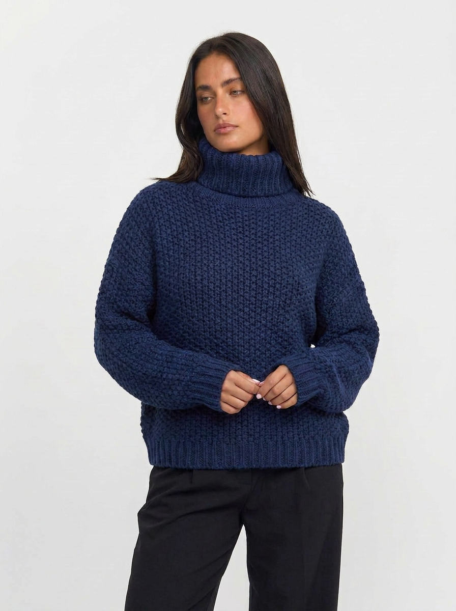 Charlotte | Chunky Knit Oversized Turtleneck Jumper 8