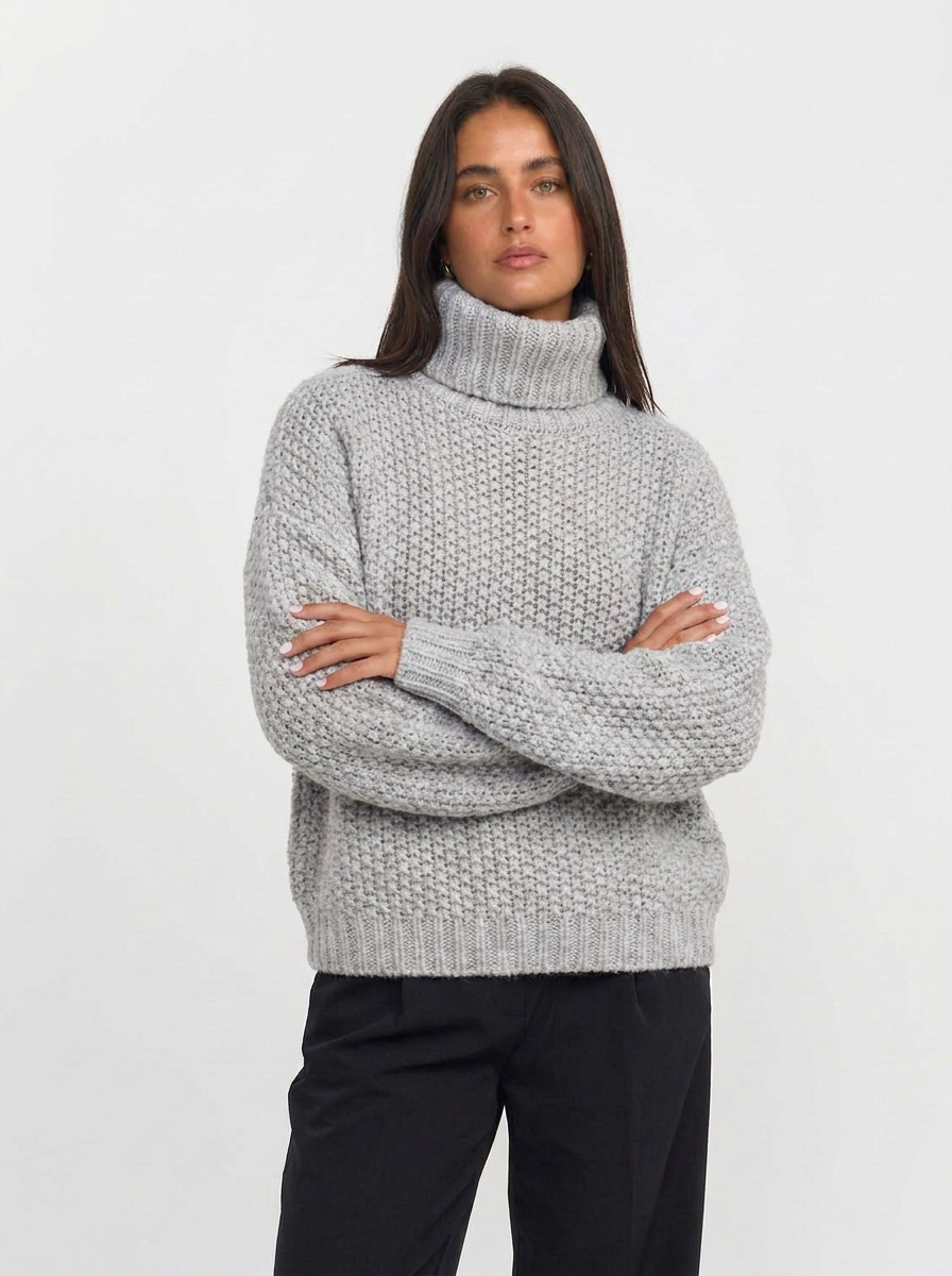Charlotte | Chunky Knit Oversized Turtleneck Jumper 9