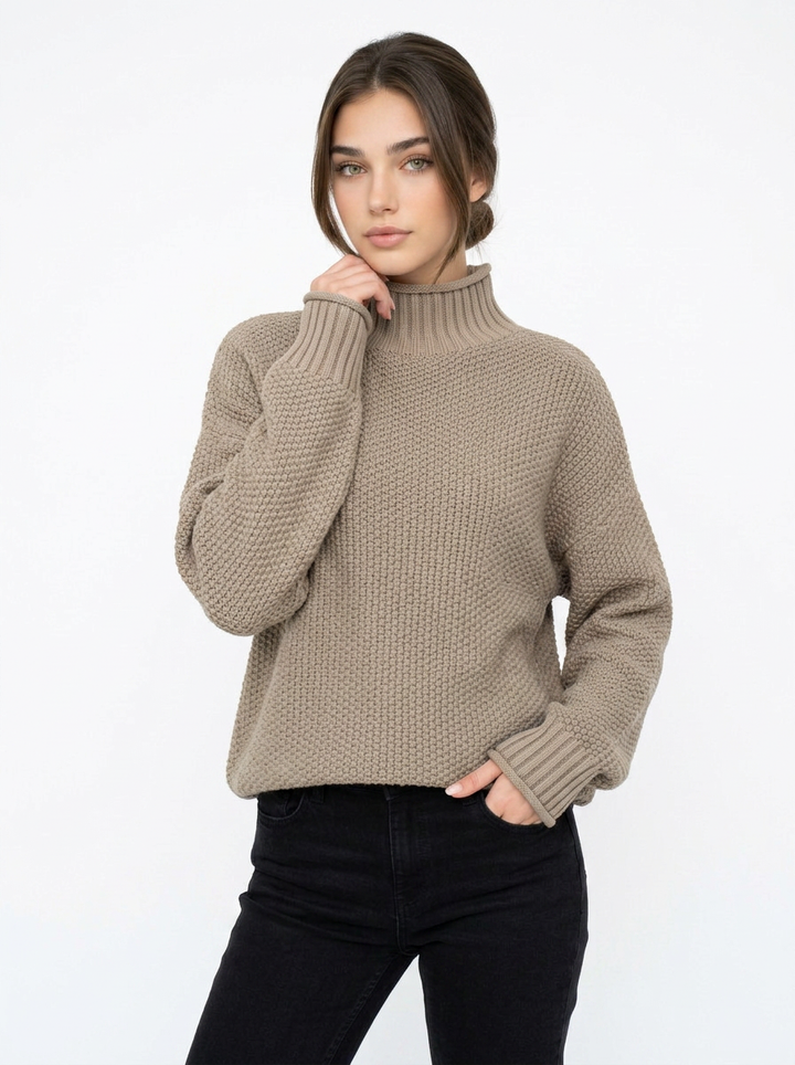 Hazel | Women's Chunky Knit Turtleneck Jumper