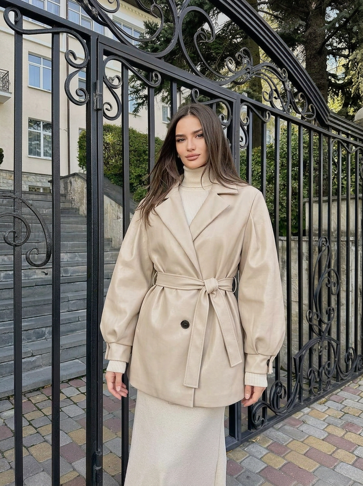 Isla | Women's Belted Puff Sleeve Short Trench Coat
