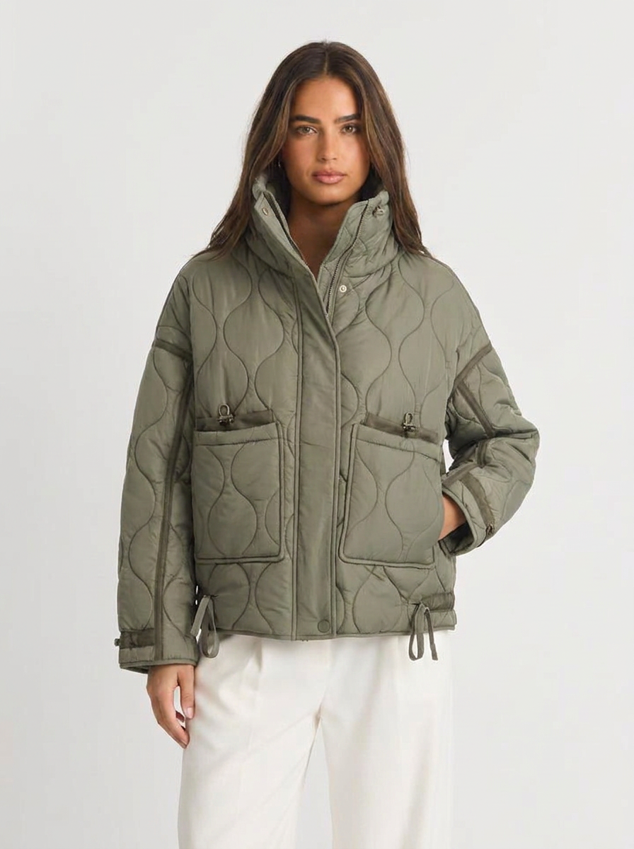 Isla | Women's Quilted Zipper Jacket 4