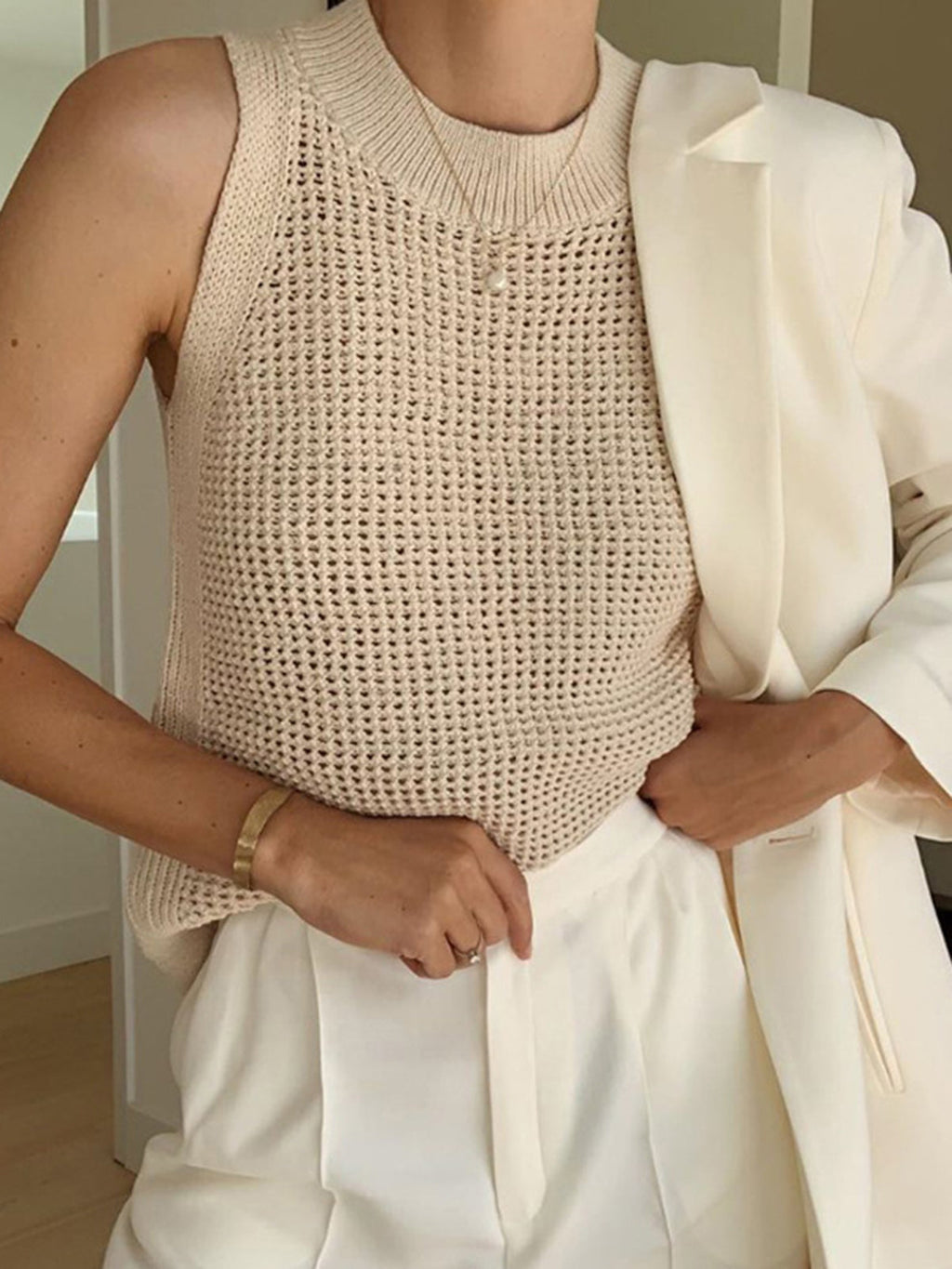 Knit Sleeveless Crew Neck Tank Top | Alora