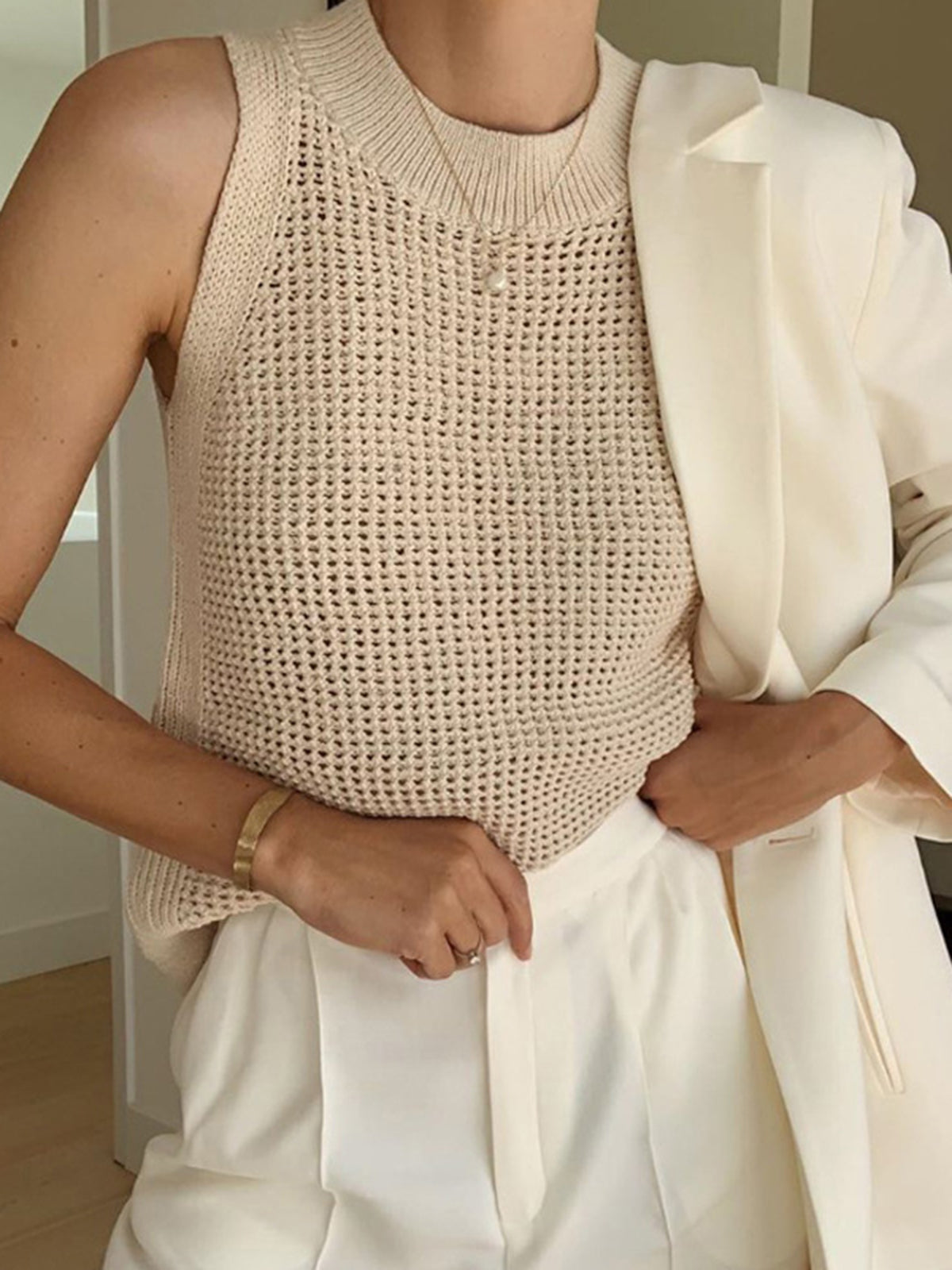 Knit Sleeveless Crew Neck Tank Top | Alora