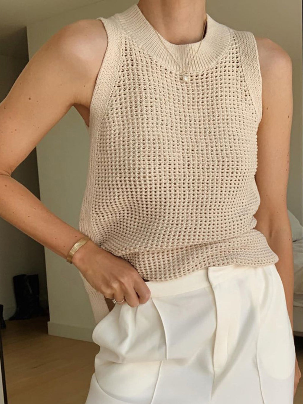 Knit Sleeveless Crew Neck Tank Top | Alora