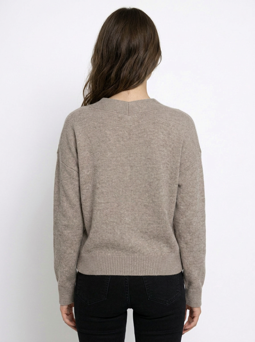 Pippa | Women's Oversized V-Neck Jumper