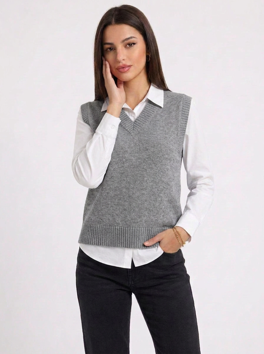 Rylee | Women's Knitted Vest with V Neck