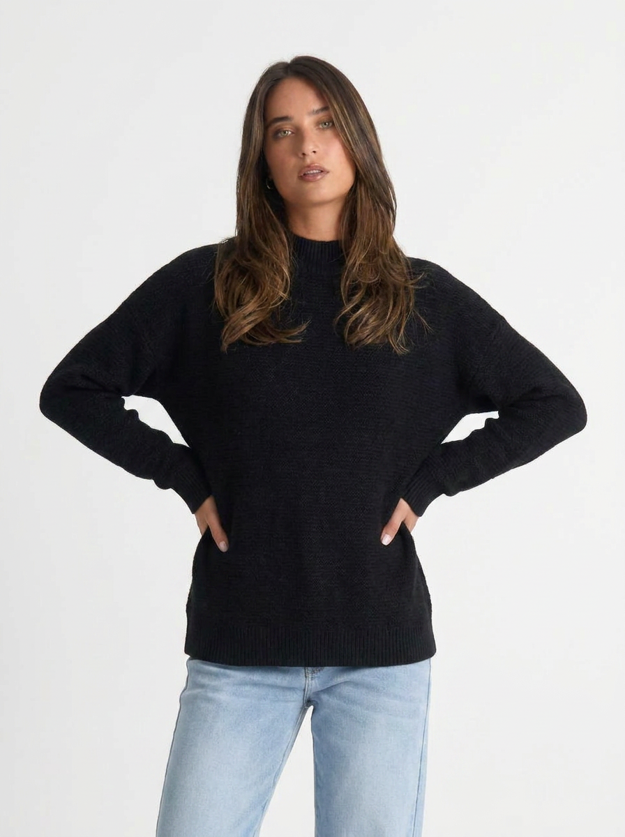 Sienna | Women's Crew Neck Cashmere Sweater 5