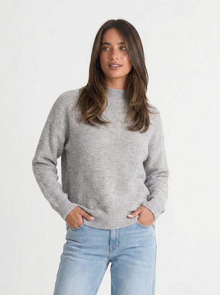 Sienna | Women's Crew Neck Cashmere Sweater 7