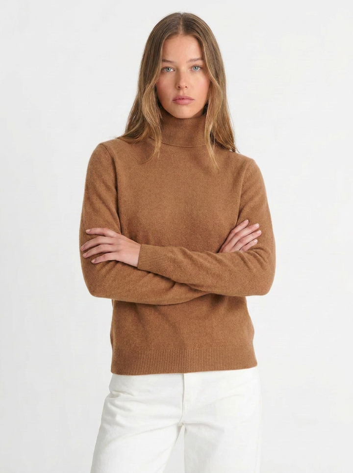 Talia | Women's Turtleneck Cashmere Sweater 9
